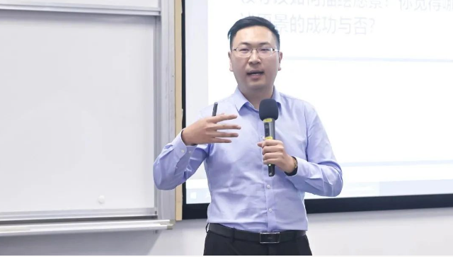 图片关键词
